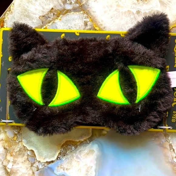 Accessories - Glow in the Dark Cat Sleep Mask